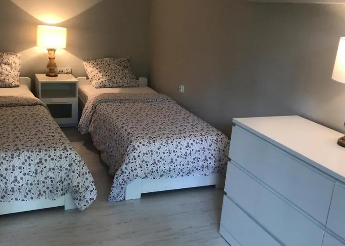 Wypoczynkowy W Lesie Nad Jeziorem Prázdninový dům