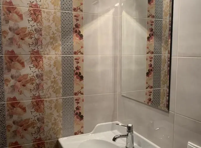 Wypoczynkowy W Lesie Nad Jeziorem * Ocypel